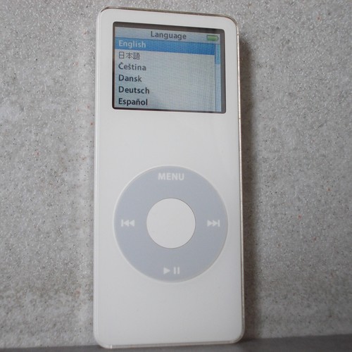Apple ipod nano 1st gen - apple,