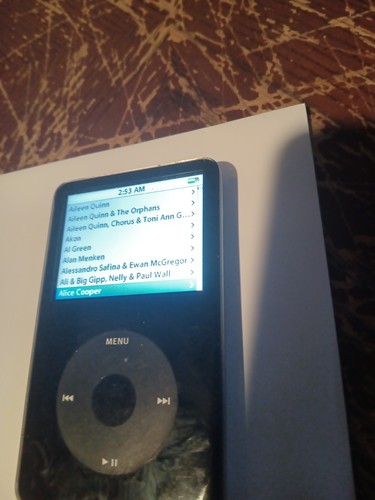Apple ipod classic - ipod, gb